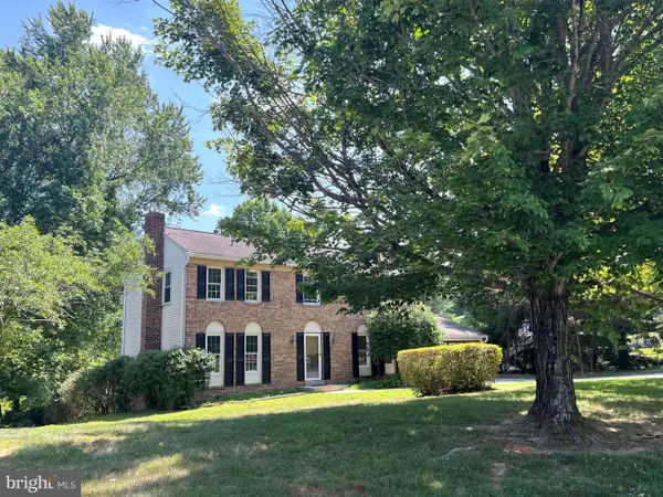 517 Tanglewood Dr, SYKESVILLE, MD 21784