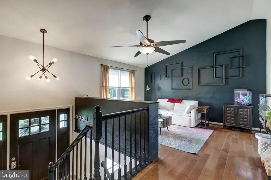 596 Footpath Ct, Westminster, MD 21158 - #2