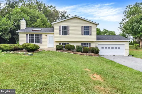 4724 Trail Ct, WESTMINSTER, MD 21158