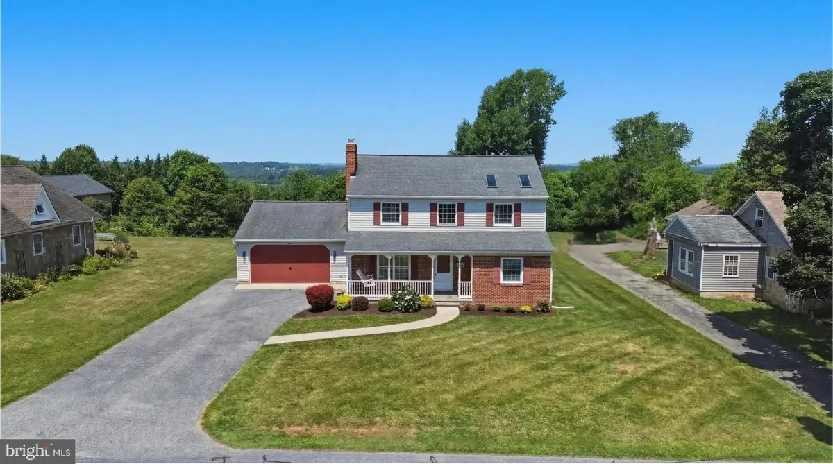 1002 N Main St, Mount Airy, MD 21771 - #1