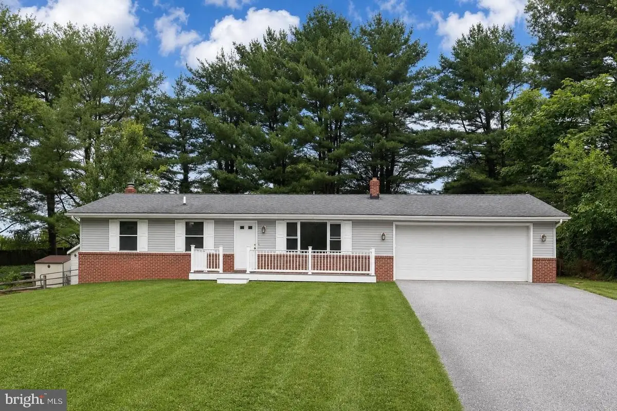 7002 Bristol Pl, Sykesville, MD 21784 - #1