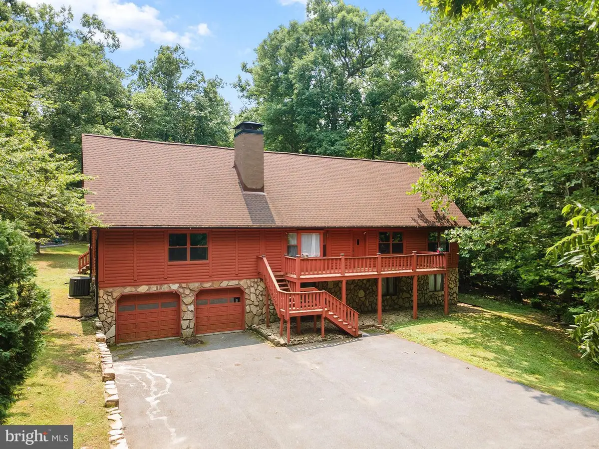 2425 Henson Dr, Marriottsville, MD 21104 - #1