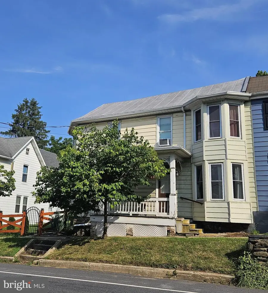 312 Main St, New Windsor, MD 21776 - #2