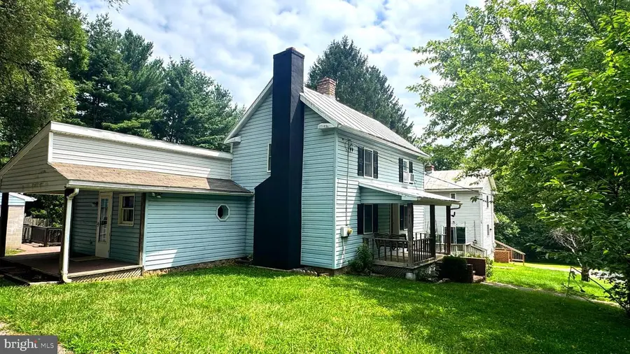 1326 Old New Windsor Rd, New Windsor, MD 21776 - #3