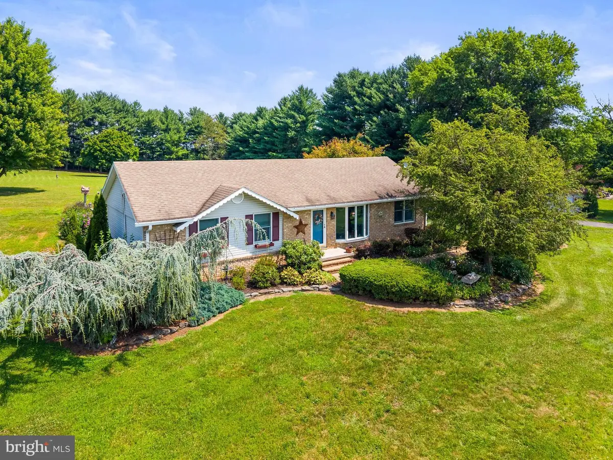 222 Barnhart Rd, Westminster, MD 21158 - #1