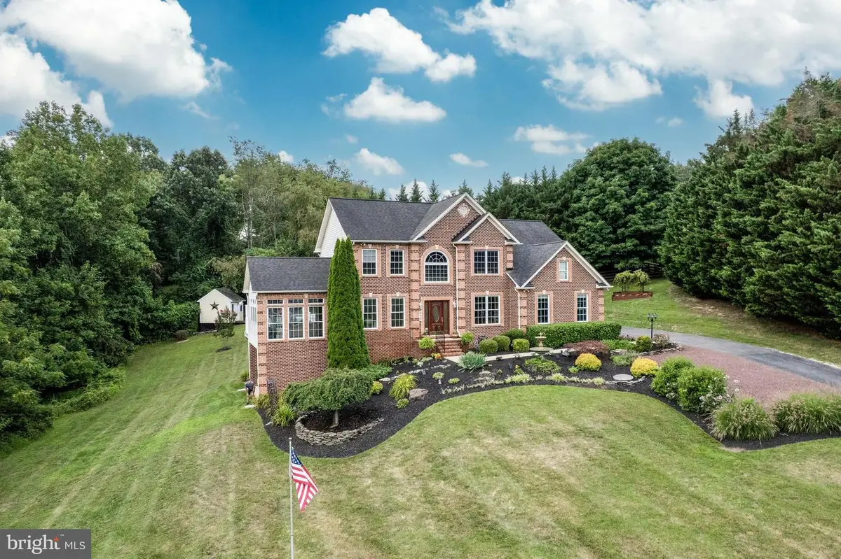 659 Downhill Dr, Westminster, MD 21157 - #1