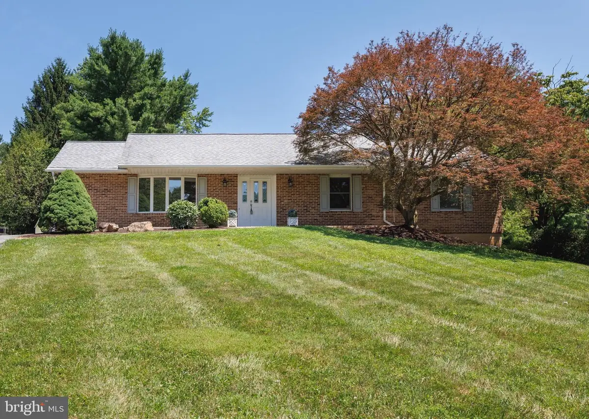 776 Iron Gate Cir, Sykesville, MD 21784 - #1