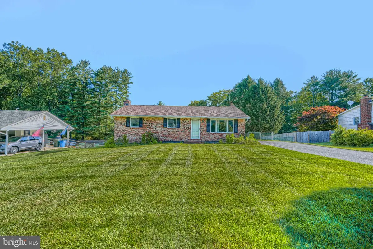 1520 Woodridge Ln, Sykesville, MD 21784 - #1