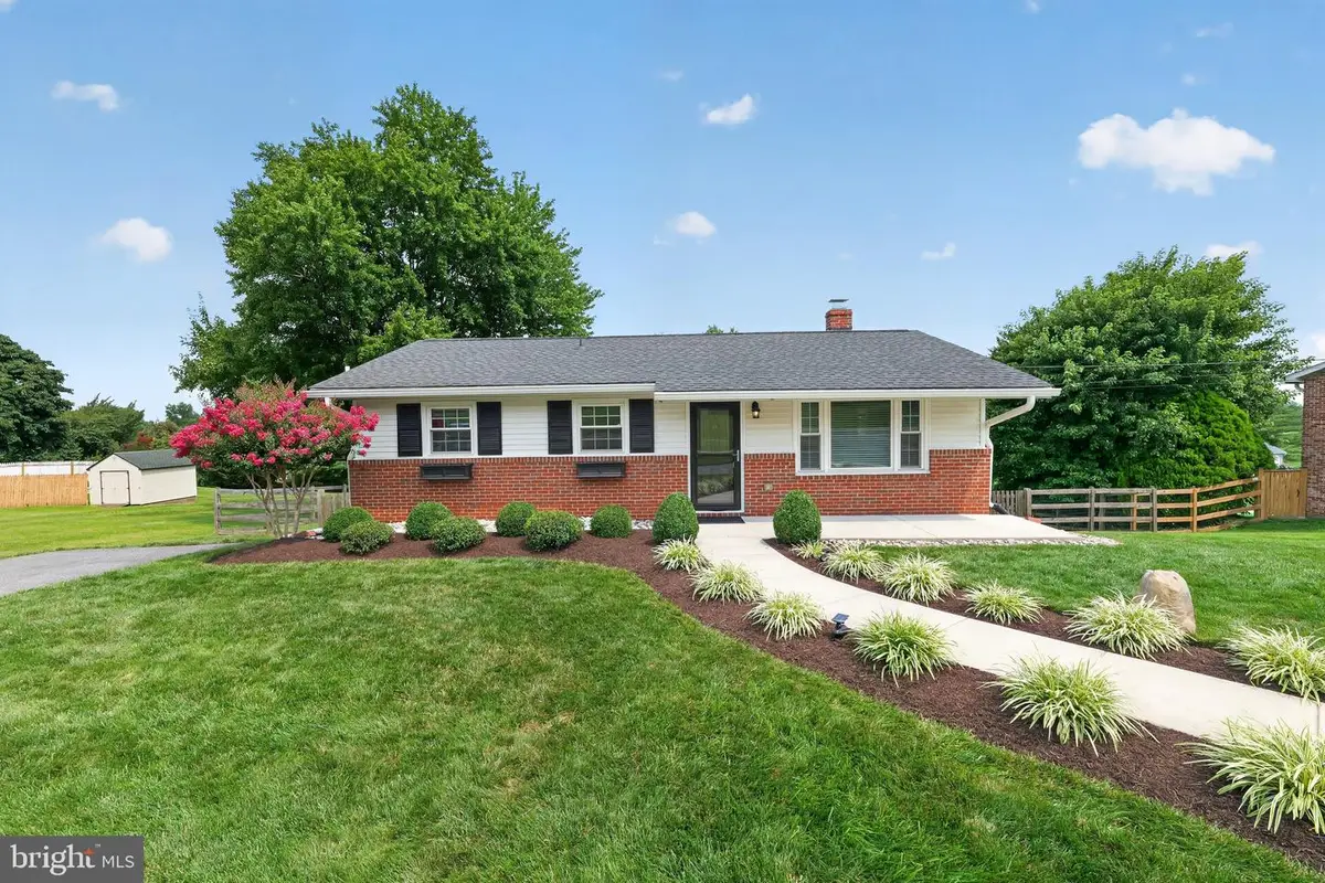 5829 Woodbine Rd, Woodbine, MD 21797 - #1