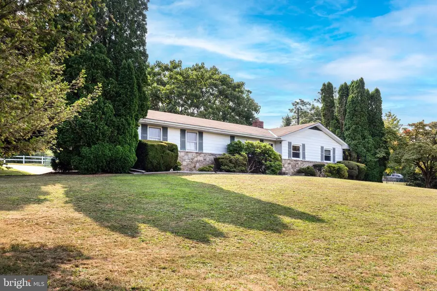 1560 Old Manchester Rd, Westminster, MD 21157 - #2
