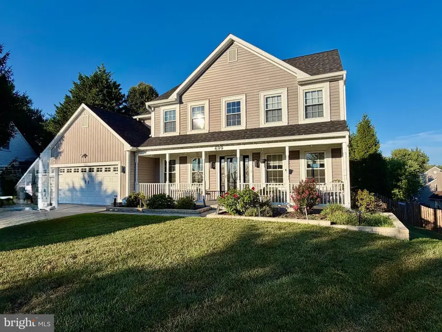 699 Garden Ct, Westminster, MD 21157 - #2