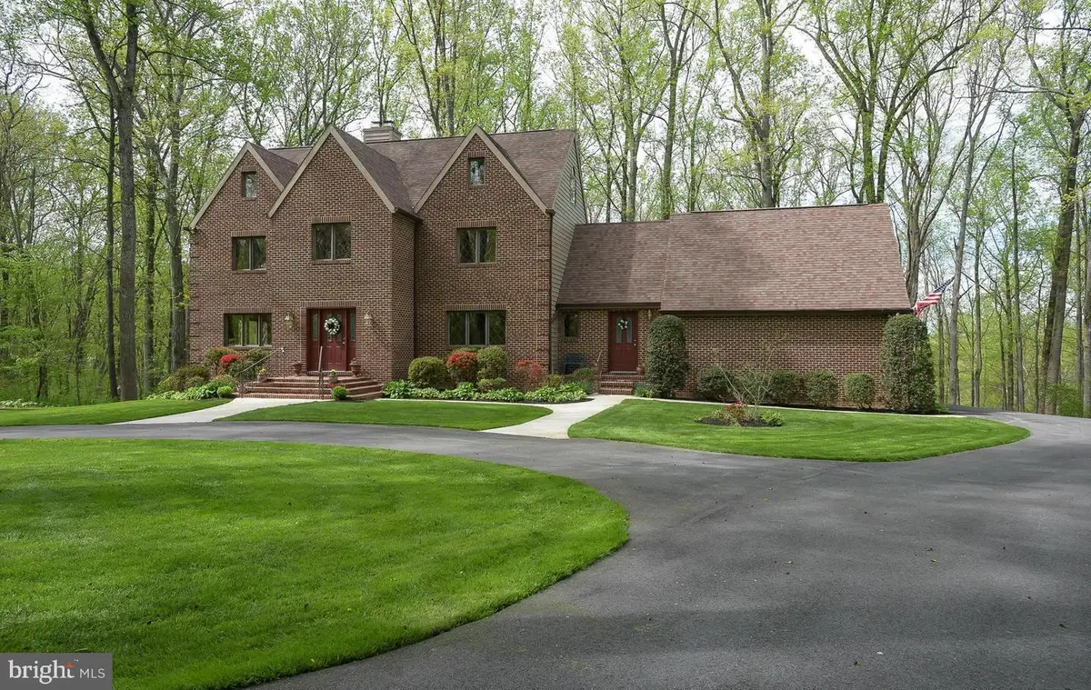 7012 Wellington Dr, Marriottsville, MD 21104 - #1