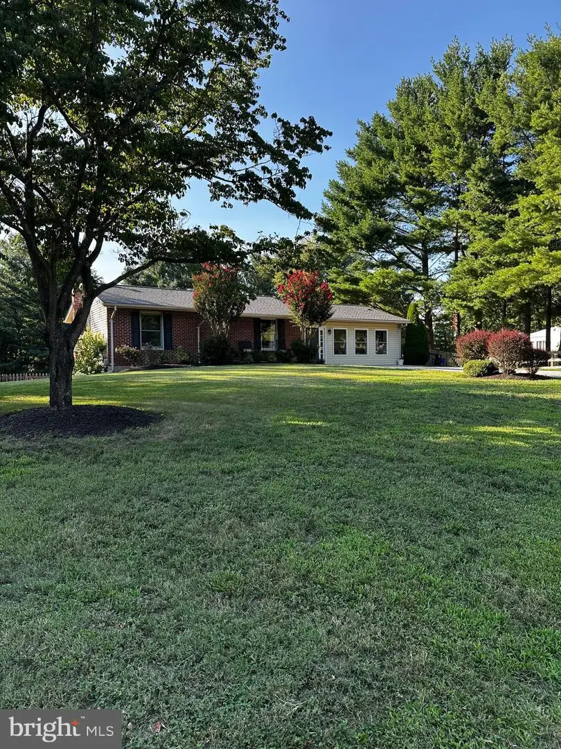 4616 Warpath Dr, Hampstead, MD 21074 - #1