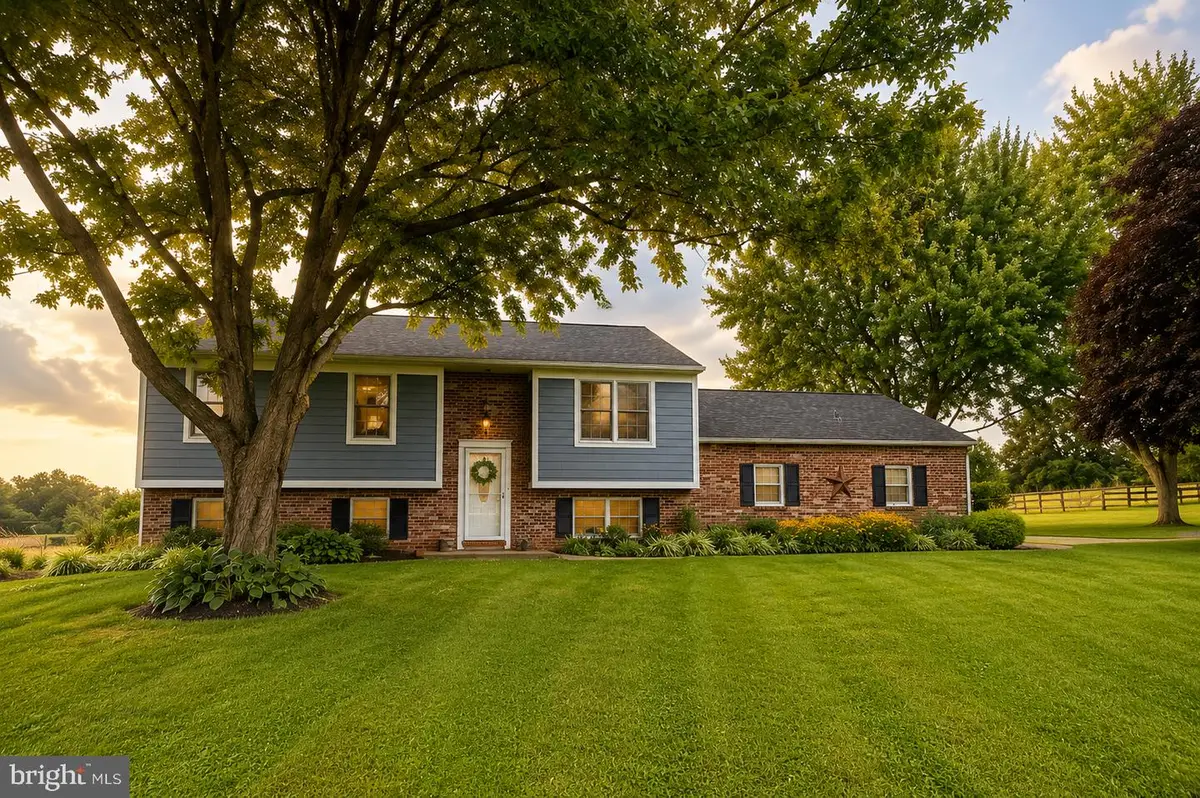 4719 Ridge Rd, Mount Airy, MD 21771 - #1