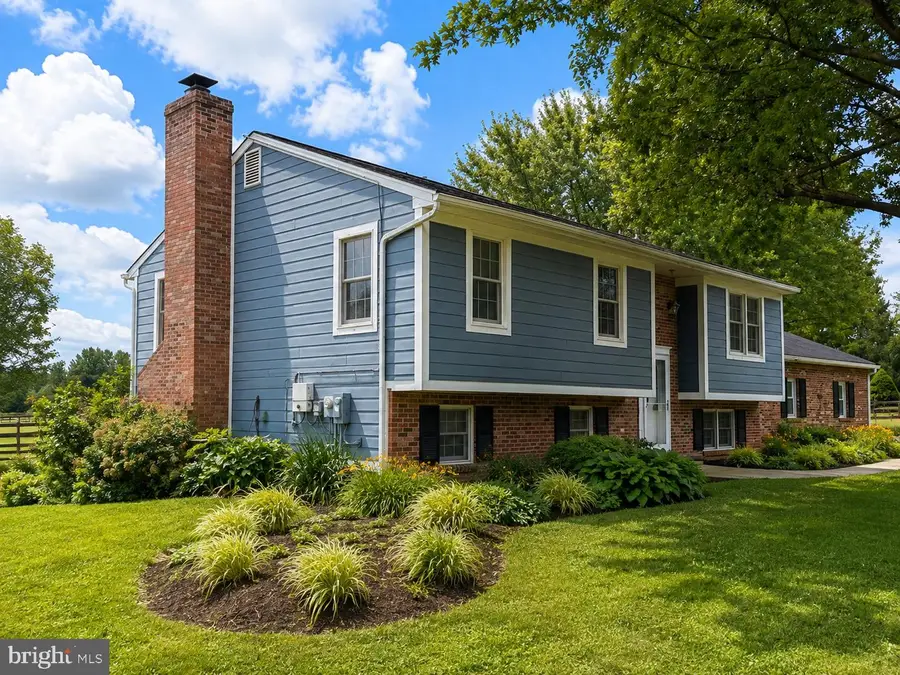 4719 Ridge Rd, Mount Airy, MD 21771 - #3