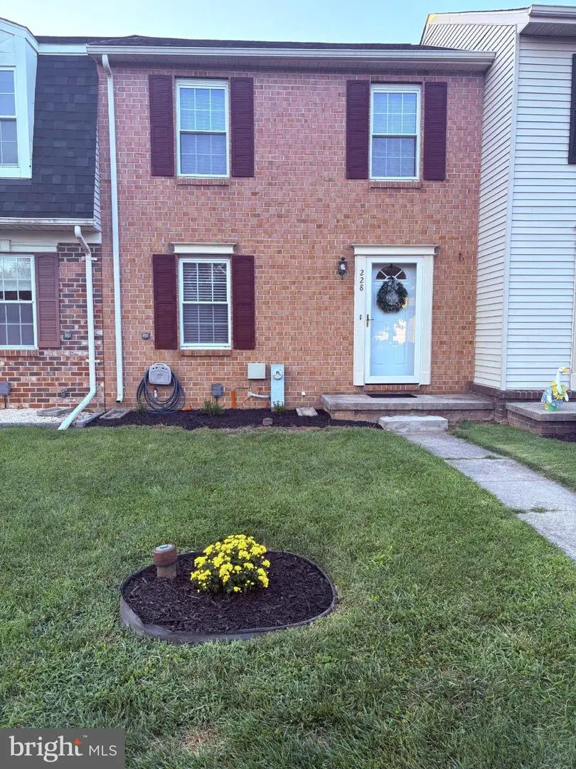 228 Alymer Ct, Westminster, MD 21157 - #1