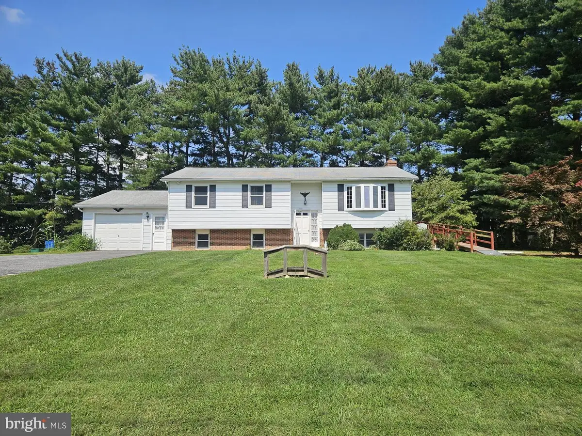 700 Old Liberty Rd, Sykesville, MD 21784 - #1