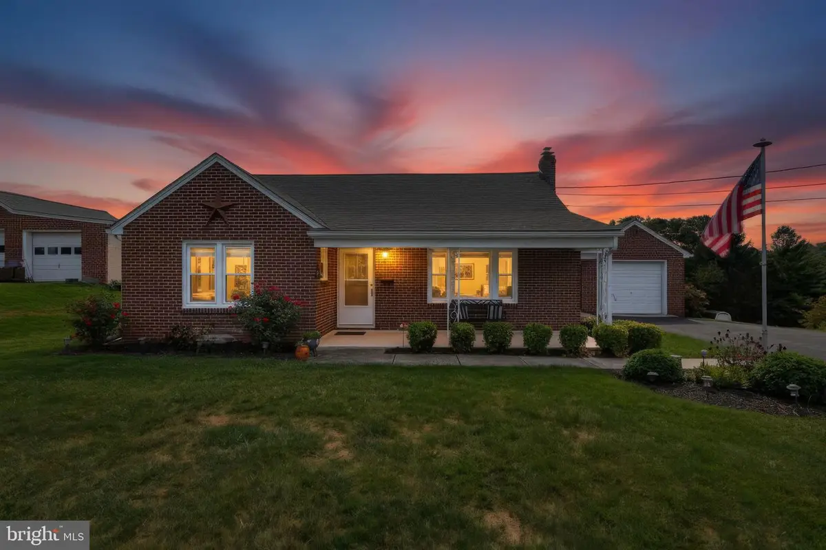 427 Clear Ridge Rd, Union Bridge, MD 21791 - #1