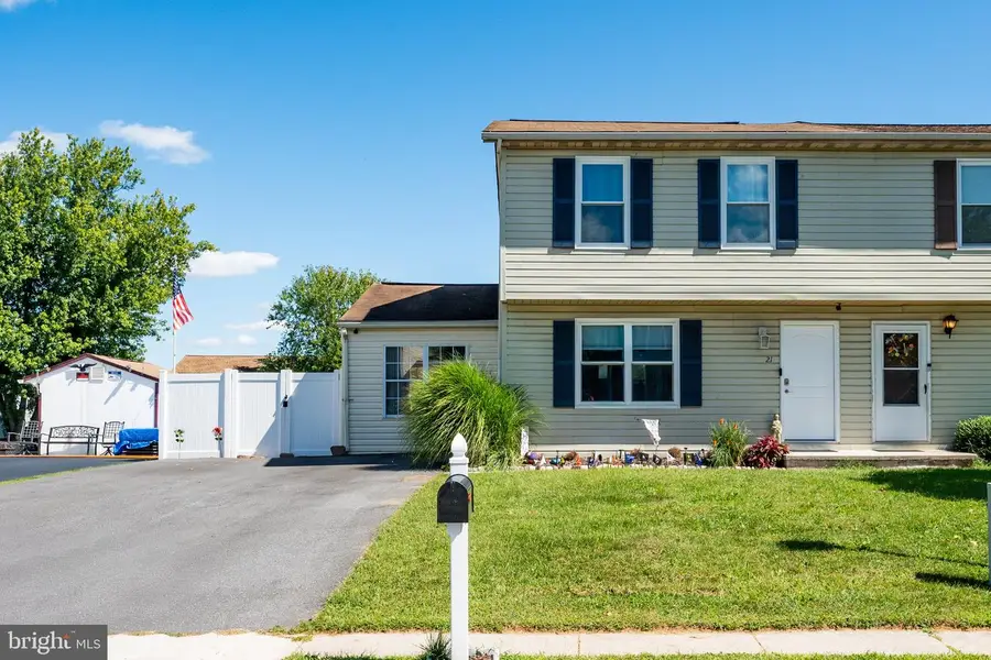 21 Courier Dr, Taneytown, MD 21787 - #2