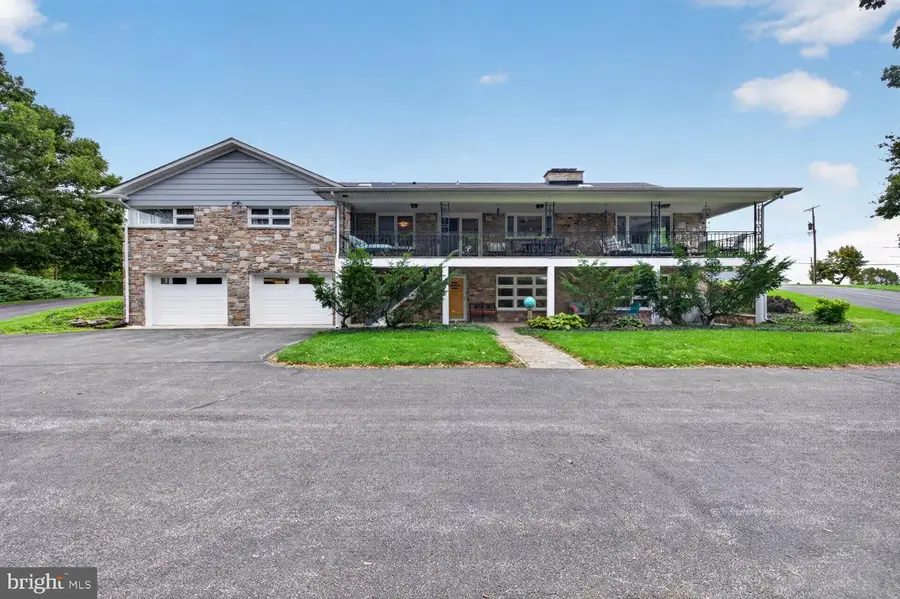 2912 Park Ave, Manchester, MD 21102 - #3