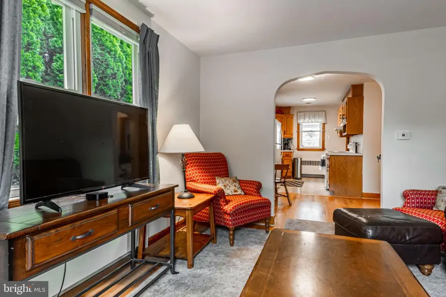 47 S Colonial Ave, Westminster, MD 21157 - #3
