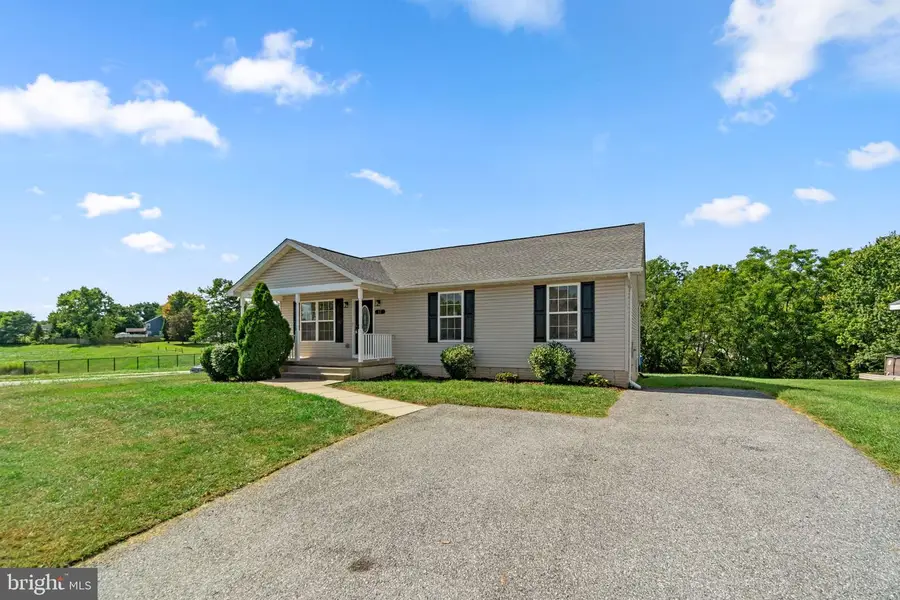 67 Crimson Ave, Taneytown, MD 21787 - #3