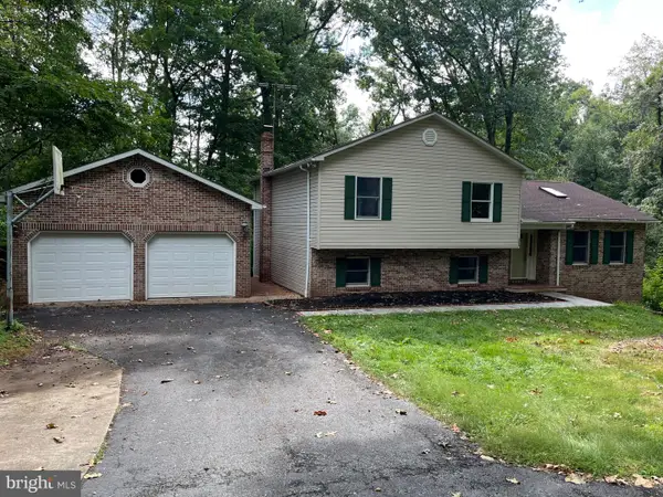 5005 Michaels Meadow Dr, HAMPSTEAD, MD 21074