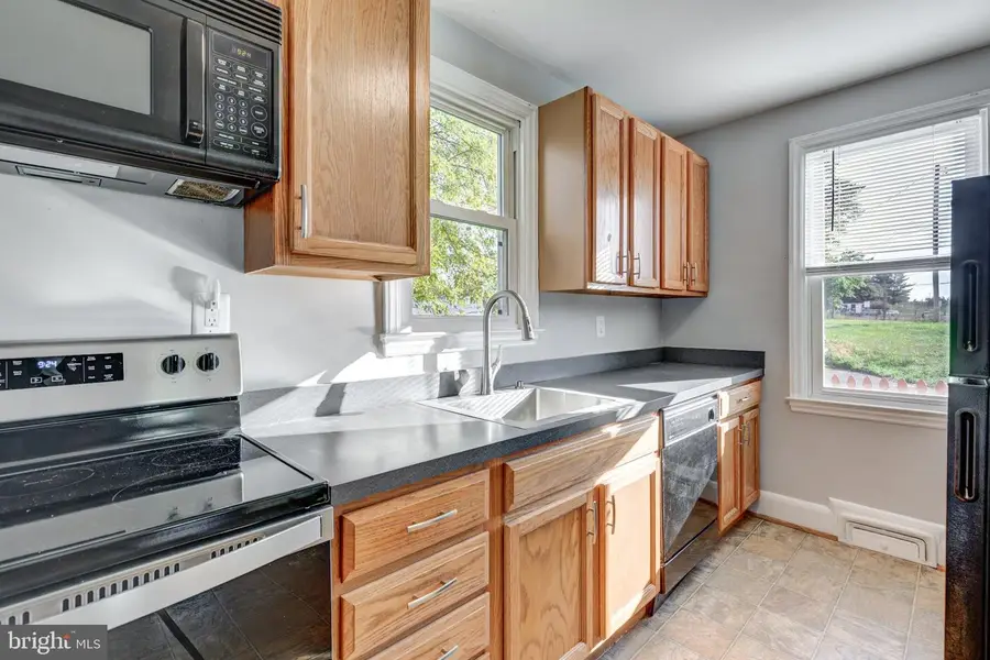 744 Old Baltimore Rd, Westminster, MD 21157 - #2