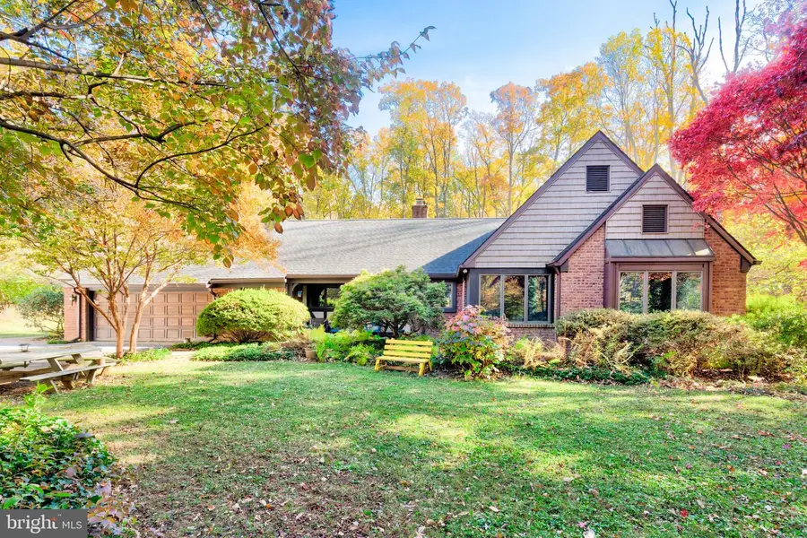 1237 Pinch Valley Rd, Westminster, MD 21158 - #2