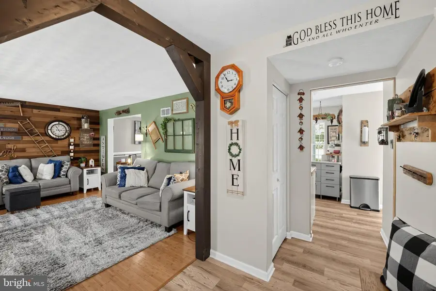553 Crossbridge Dr, Westminster, MD 21158 - #3