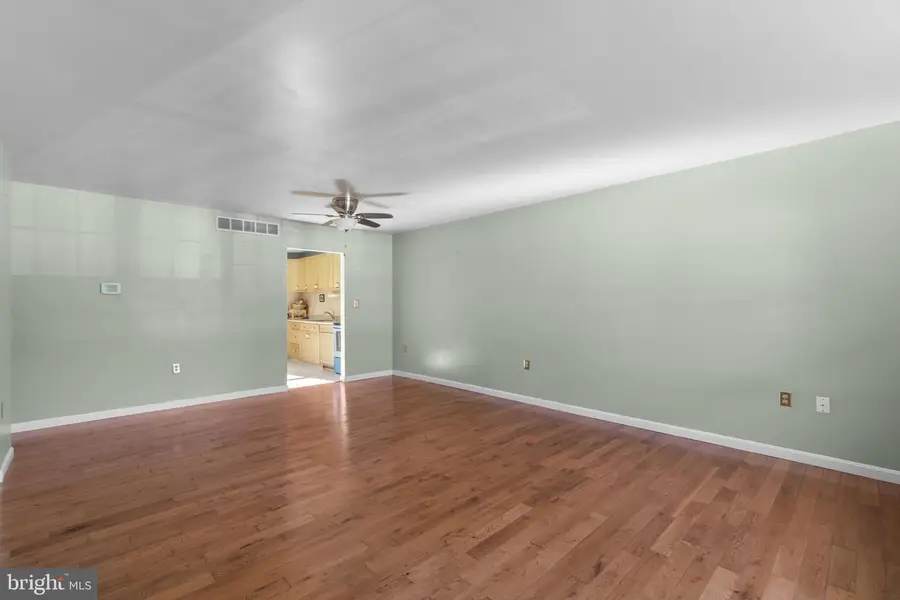 307 Greengate Ct, Westminster, MD 21158 - #2