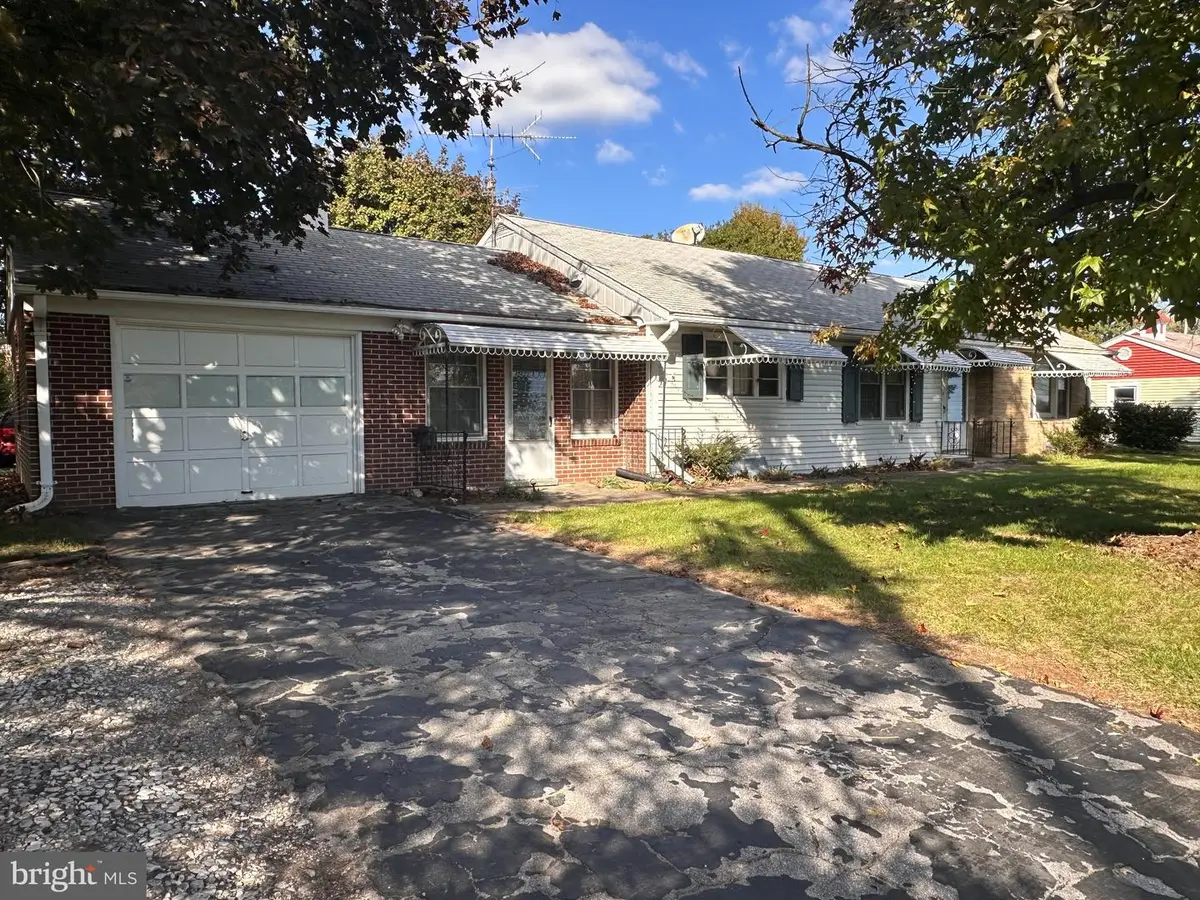 126 College View Blvd, Westminster, MD 21158 - #1