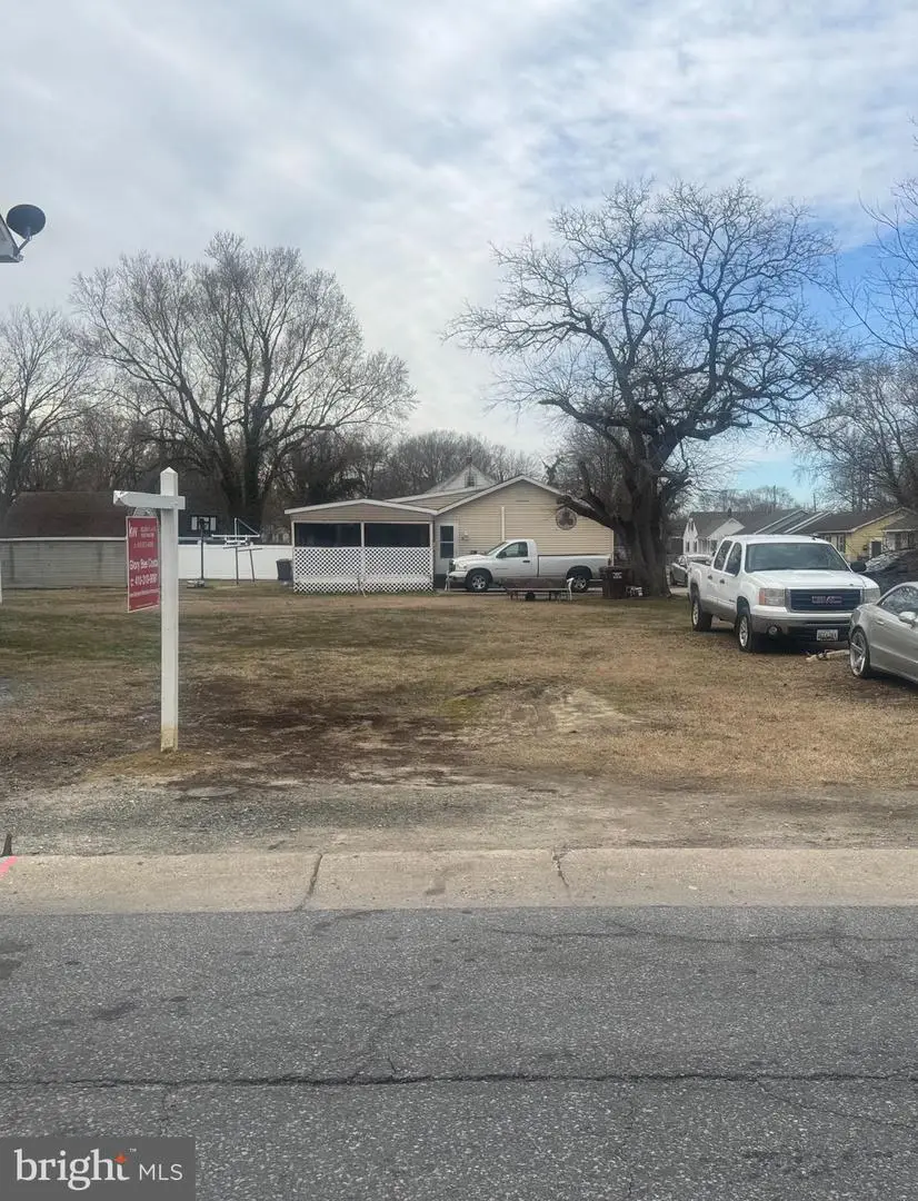 832 Park Ln, Cambridge, MD 21613 - Image #1