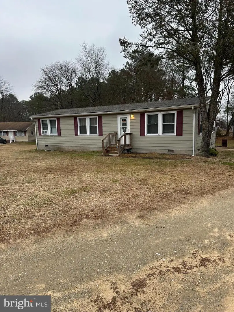 6009 Circle Dr, Hurlock, MD 21643 - Image #1