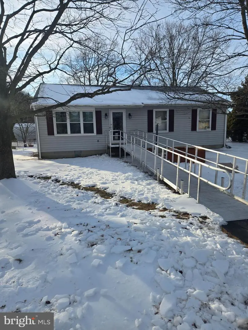 406 Commerce St, Hurlock, MD 21643 - Image #1