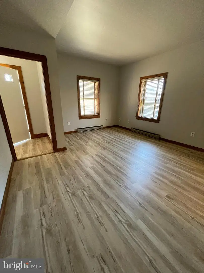 307 Willis St, Cambridge, MD 21613 - #3