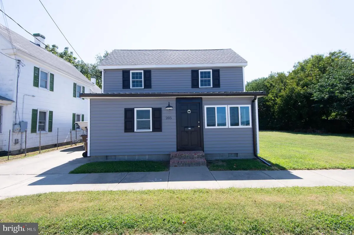 205 Byrn St, Cambridge, MD 21613 - #1