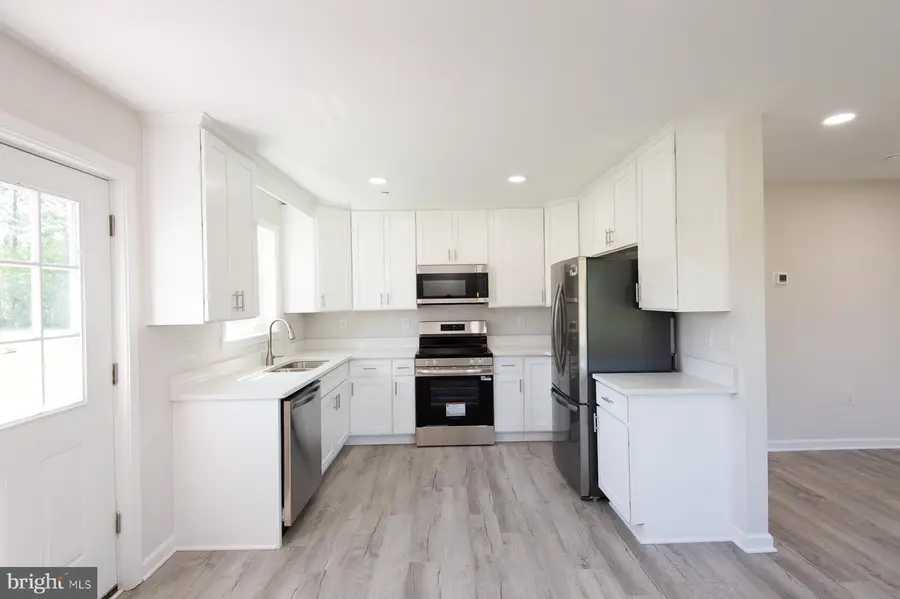 109 Railroad Ave, East New Market, MD 21631 - #3