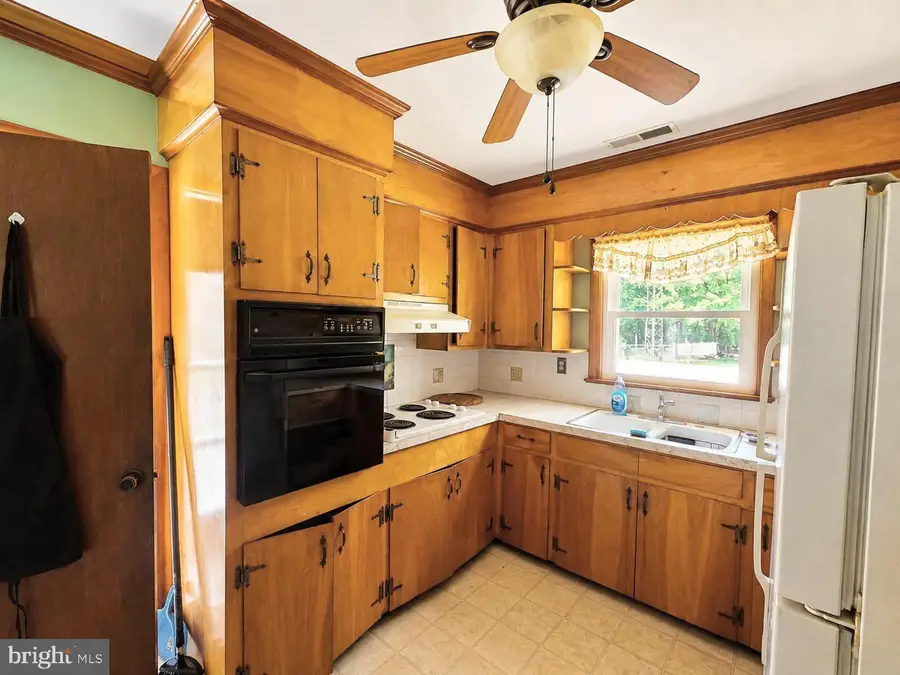 5260 Wilson Rd, Cambridge, MD 21613 - #3