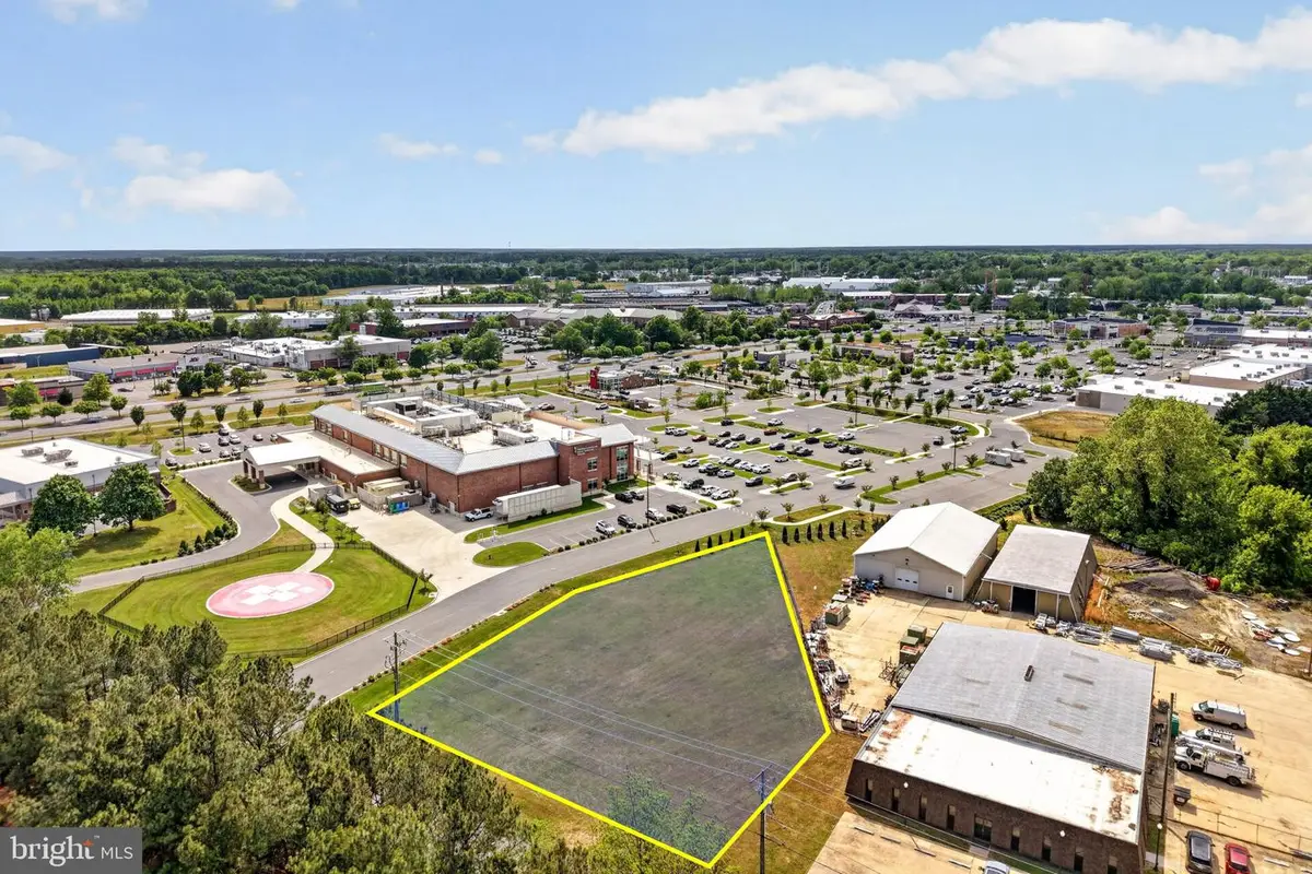 Woods Rd, Cambridge, MD 21613 - #1