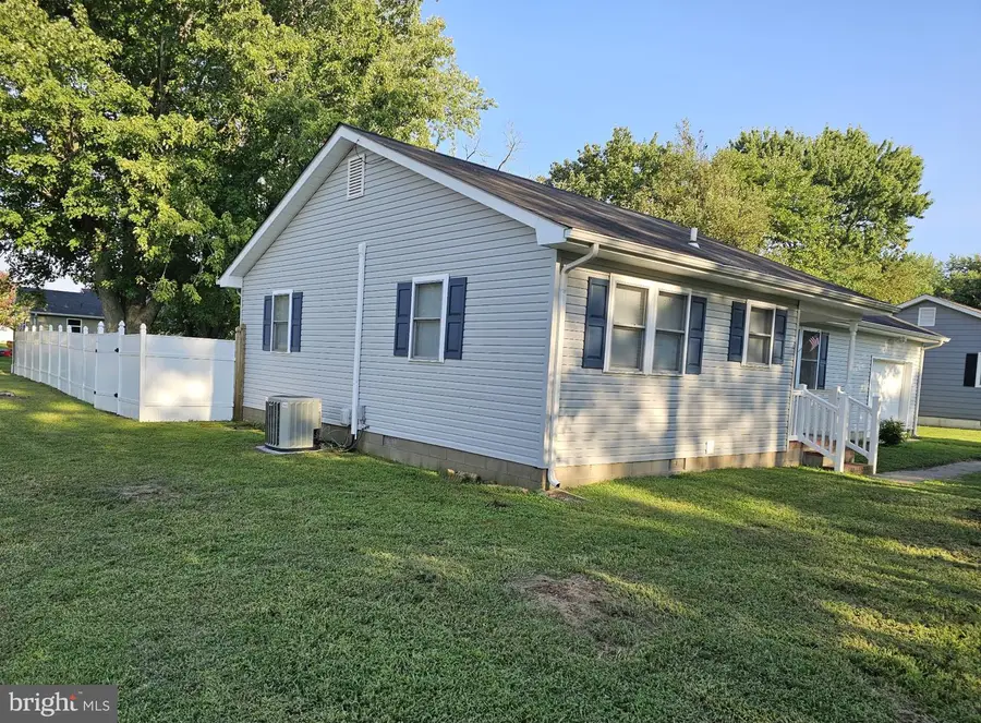 611 N Main St, Hurlock, MD 21643 - #3
