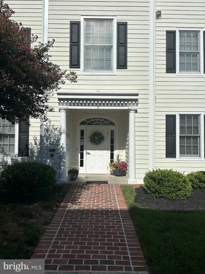 5 Oakley St #304/302, Cambridge, MD 21613 - #2