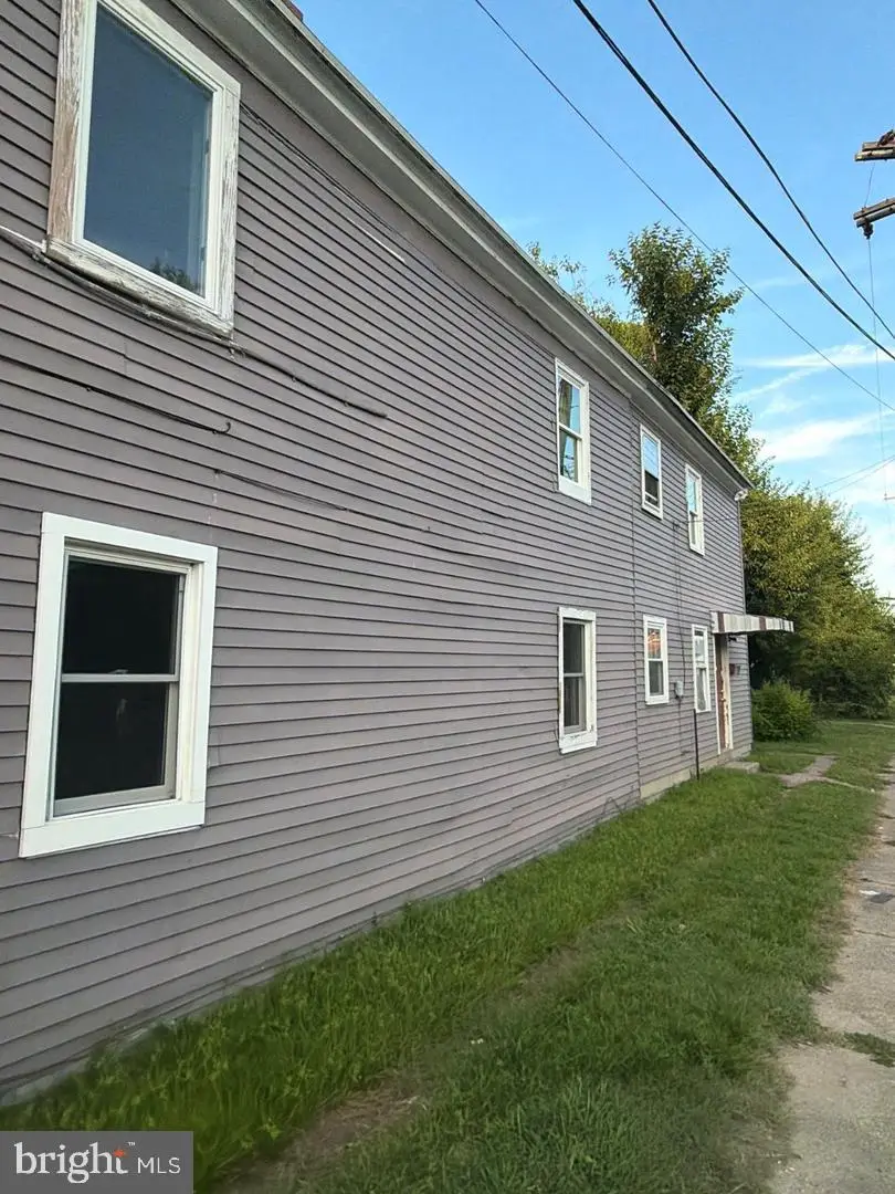 526 Pine St, Cambridge, MD 21613 - #2