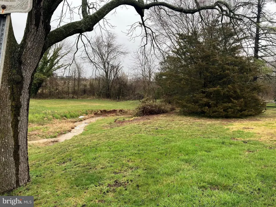 816 W Main St, Emmitsburg, MD 21727 - Image #2