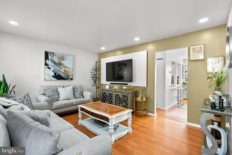 1482 Key Pkwy, Frederick, MD 21702 - Image #3