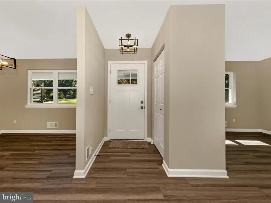 2749 Loch Haven Dr, Ijamsville, MD 21754 - Image #3