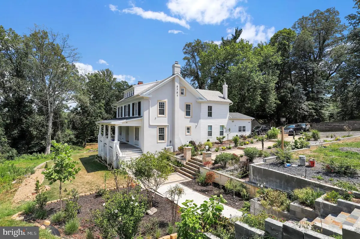 5751 Zoe Ln, Frederick, MD 21704 - Image #1