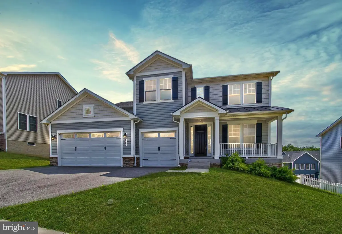 812 Kaplon Ct, Brunswick, MD 21716 - Image #1