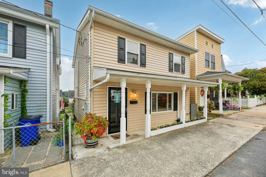 16 E C St, Brunswick, MD 21716 - Image #2