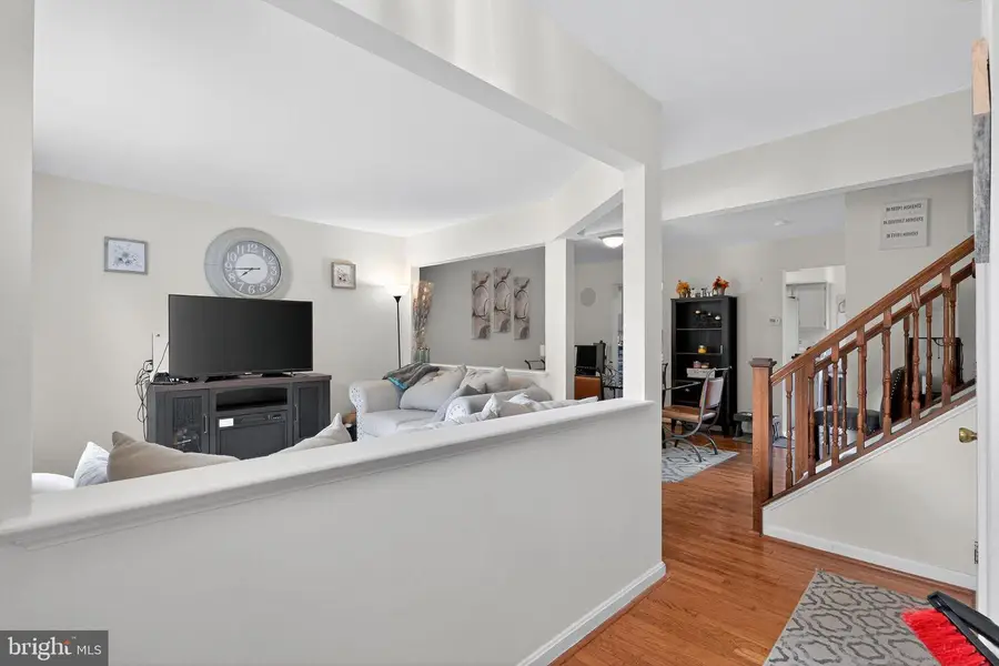 2421 Dunmore Ct, Frederick, MD 21702 - Image #2